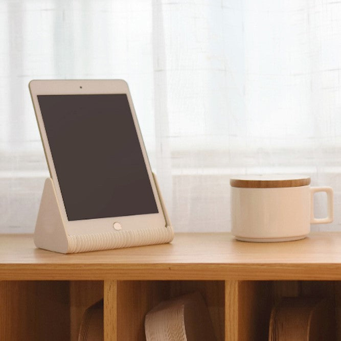 Triangle Tablet Holder
